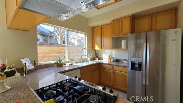 Detail Gallery Image 9 of 33 For 7598 Rio Del Sol, Rancho Cucamonga,  CA 91730 - 5 Beds | 3 Baths