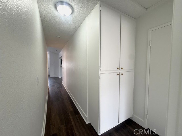 Detail Gallery Image 6 of 18 For 11638 Freedom Trl, Riverside,  CA 92503 - 4 Beds | 2 Baths