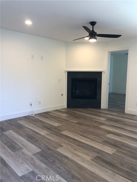 Detail Gallery Image 8 of 27 For 1505 Palm, Huntington Beach,  CA 92648 - 2 Beds | 2 Baths