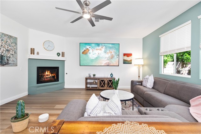 Detail Gallery Image 12 of 49 For 12769 Eastern Shore Dr, Corona,  CA 92880 - 5 Beds | 3 Baths