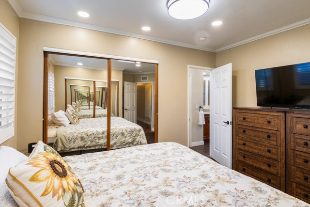 Detail Gallery Image 31 of 56 For 2425 Heather Ave, Long Beach,  CA 90815 - 3 Beds | 3 Baths