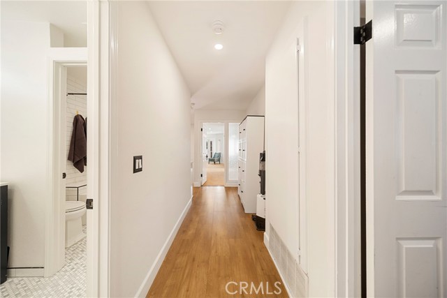 Detail Gallery Image 33 of 67 For 24224 Creekside Dr, Newhall,  CA 91321 - 5 Beds | 3 Baths