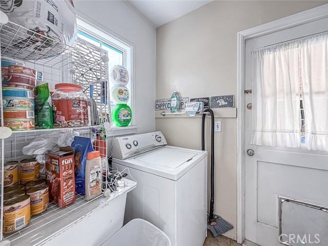 Detail Gallery Image 24 of 39 For 6223 Klump, North Hollywood,  CA 91606 - 2 Beds | 1 Baths