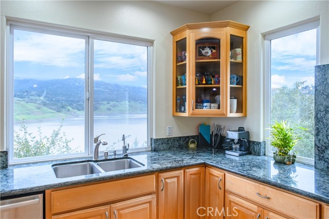 Detail Gallery Image 29 of 46 For 2987 Holiday Ct, Morgan Hill,  CA 95037 - 4 Beds | 3/1 Baths