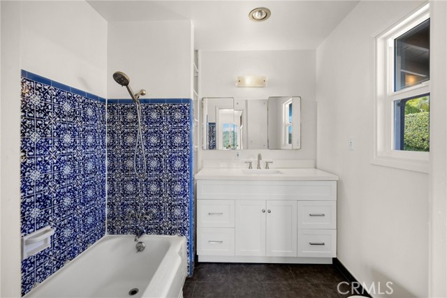 1961 Temple Hills Drive, Laguna Beach CA: https://media.crmls.org/medias/a514de84-724f-45ae-9bd5-3724fb81742f.jpg