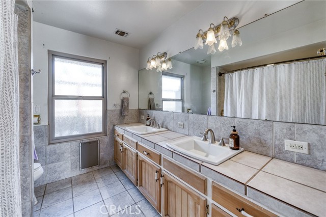 Detail Gallery Image 24 of 38 For 8417 N Del Mar, Fresno,  CA 93711 - 3 Beds | 2 Baths