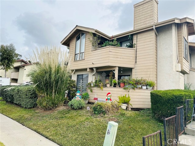 23202 Saguaro Street #4, Lake Forest, CA, 92630 23202 Saguaro Street #4, Lake Forest, CA, 92630