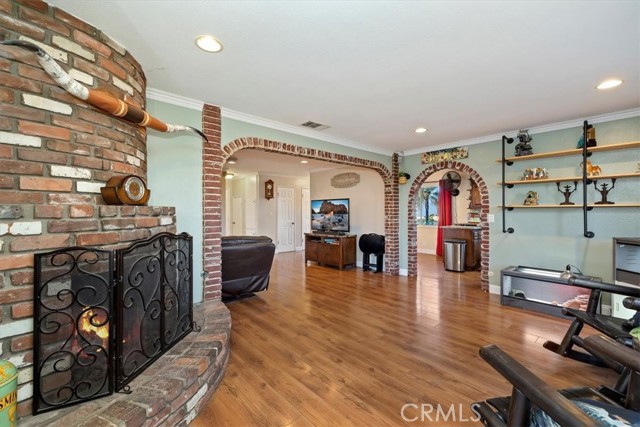 Detail Gallery Image 26 of 56 For 14119 El Mesa, Riverside,  CA 92503 - 3 Beds | 2/1 Baths