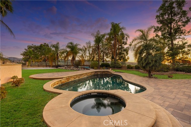 Detail Gallery Image 38 of 47 For 24670 Paseo De Toronto, Yorba Linda,  CA 92887 - 4 Beds | 3/1 Baths