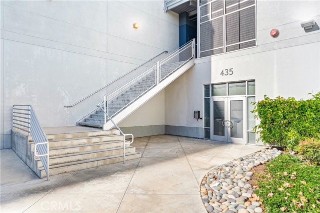 Detail Gallery Image 23 of 30 For 435 W Center Street Promenade, Anaheim,  CA 92805 - 2 Beds | 2 Baths