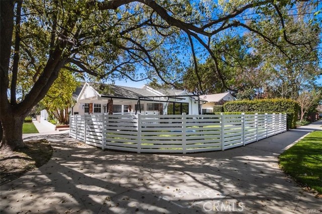 12614 Morrison Street, Valley Village CA: https://media.crmls.org/medias/a51664f9-083c-48db-8a47-f987b1f526a3.jpg