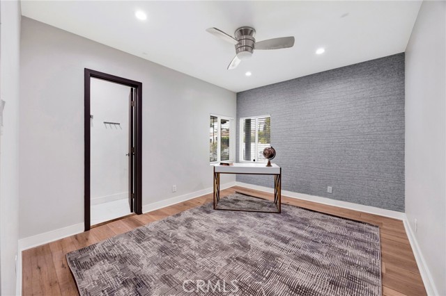 Image 11 of 18 For 4912 Alonzo Avenue