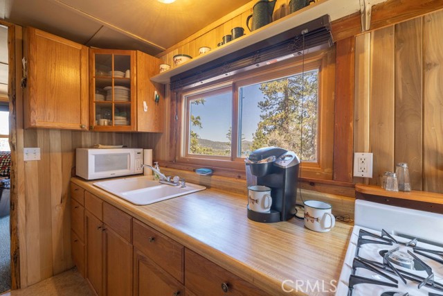 Detail Gallery Image 16 of 25 For 75 Metcalf Creek Trl, Big Bear Lake,  CA 92315 - 2 Beds | 1 Baths