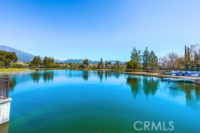 https://media.crmls.org/medias/a518b2f1-3b6c-497b-baa9-c5e0a1c32f5d.jpg?preset=X-Large