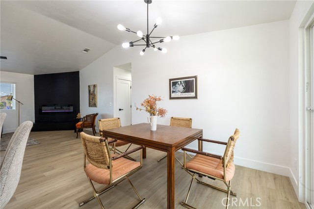 Detail Gallery Image 18 of 36 For 22717 Itasca Rd, Apple Valley,  CA 92308 - 3 Beds | 2 Baths