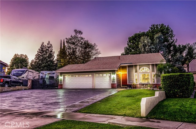 1035 Driftwood St, Upland, CA 91784