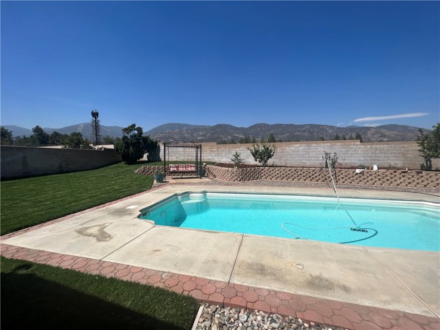 Image 3 for 1574 Ranch Rd, San Bernardino, CA 92407