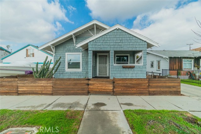 211 E Eagle St, Long Beach, CA 90806