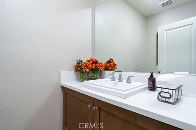 Detail Gallery Image 26 of 67 For 614 E Camellia Way, Azusa,  CA 91702 - 5 Beds | 4/1 Baths