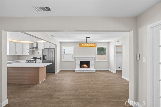 Detail Gallery Image 5 of 31 For 1514 E Palm, Orange,  CA 92866 - 3 Beds | 2 Baths