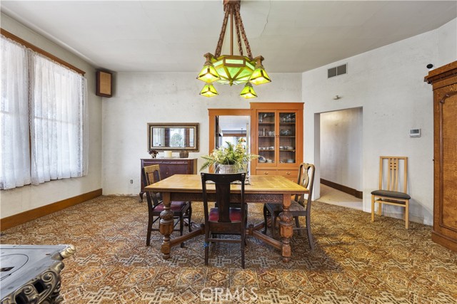 Image 16 of 39 For 14331 Fargo Avenue
