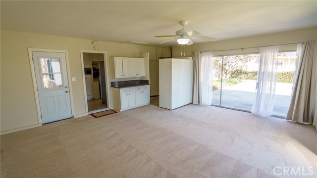 400-Sq. Ft Bonus Room with Laundry Area