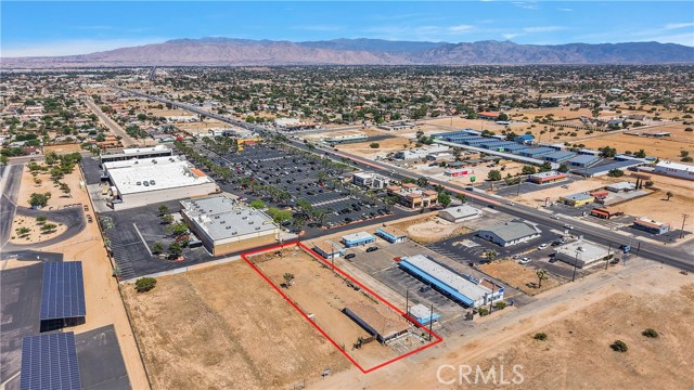 9777 Tamarisk Avenue, Hesperia, California 92345, ,Commercial Sale,For Sale,9777 Tamarisk Avenue,CRHD25111922