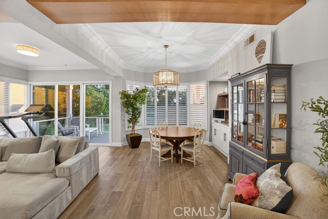 Detail Gallery Image 38 of 56 For 5 Northampton Ct #103,  Newport Beach,  CA 92660 - 3 Beds | 3/1 Baths