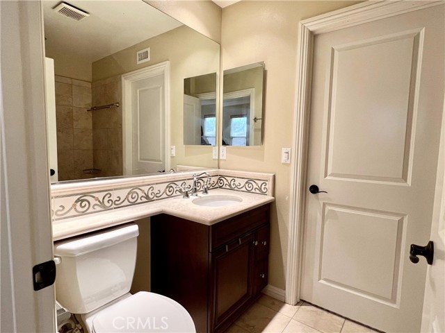 Detail Gallery Image 14 of 30 For 3974 E Callaway Dr, Ontario,  CA 91761 - 6 Beds | 4/1 Baths