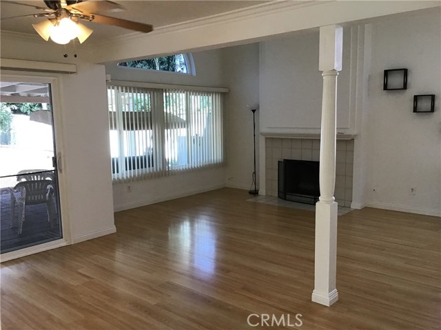 Detail Gallery Image 5 of 41 For 3676 Windstorm Way, Riverside,  CA 92503 - 3 Beds | 2/1 Baths