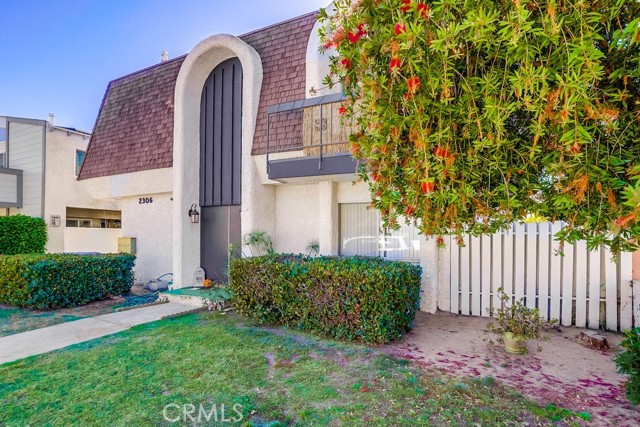 2306 Curtis Avenue, Redondo Beach, California 90278, 2 Bedrooms Bedrooms, ,1 BathroomBathrooms,Residential,Sold,Curtis,SR23187659