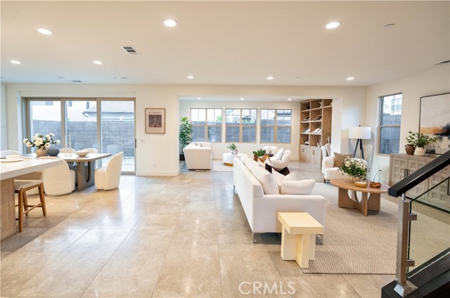 149 Somera, Irvine CA: https://media.crmls.org/medias/a51ed132-7dff-40f1-b421-f55395a2aea5.jpg