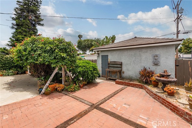 2322 W 156th Street, Gardena CA: https://media.crmls.org/medias/a51ed340-77ed-4a36-8038-d33122f256fd.jpg