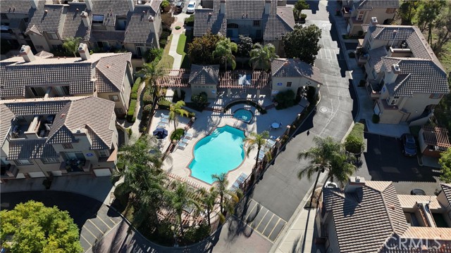 Detail Gallery Image 28 of 32 For 2951 via Milano #202,  Corona,  CA 92879 - 2 Beds | 2 Baths