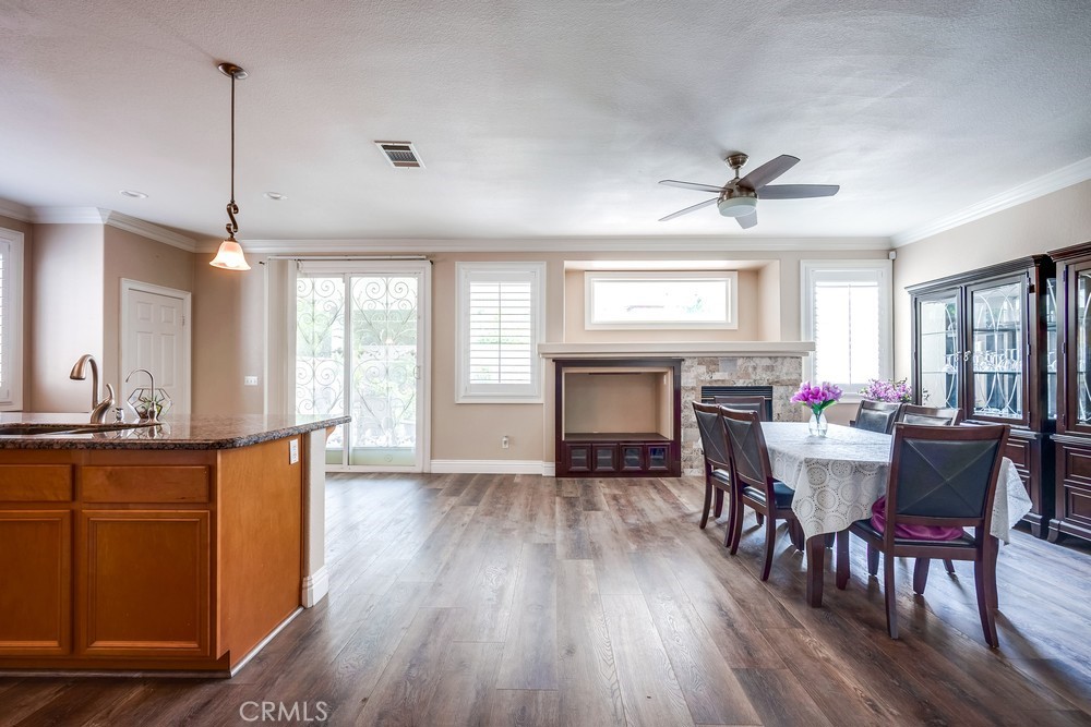 MLS #WS25167113 img 9