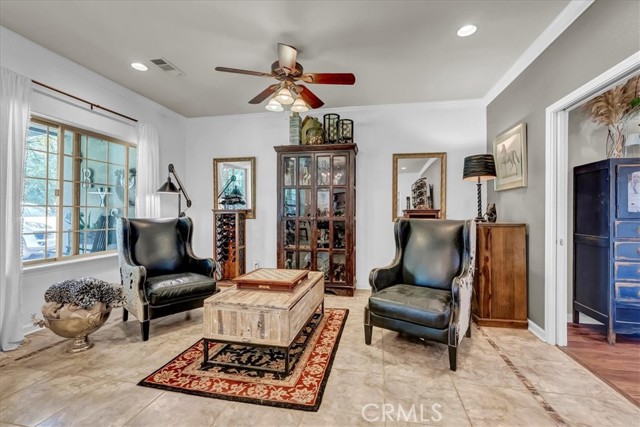 Detail Gallery Image 8 of 75 For 17276 Iona Ave, Lemoore,  CA 93245 - 3 Beds | 3 Baths