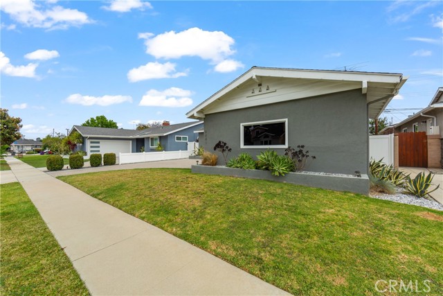Image 2 of 55 For 6841 Septimo Street