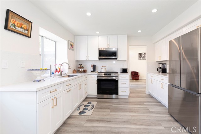 83960 Hopi Avenue, Indio CA: https://media.crmls.org/medias/a520aee1-0c5d-4d1b-9def-68c90a45df47.jpg