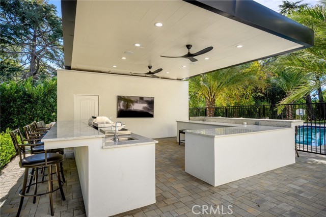 Detail Gallery Image 54 of 70 For 2065 E Altadena, Altadena,  CA 91001 - 7 Beds | 9 Baths