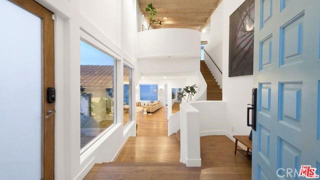 Detail Gallery Image 51 of 69 For 31654 Broad Beach Rd, Malibu,  CA 90265 - 4 Beds | 3/1 Baths