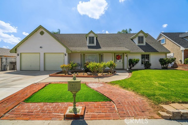 Detail Gallery Image 2 of 55 For 5444 Peacock Lane, Riverside,  CA 92505 - 5 Beds | 4 Baths