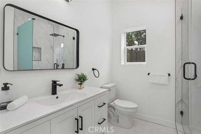 Detail Gallery Image 23 of 26 For 2162 Montgomery Road, Thousand Oaks,  CA 91360 - 4 Beds | 3 Baths