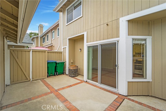 Detail Gallery Image 18 of 28 For 120 Monroe, Irvine,  CA 92620 - 3 Beds | 2/1 Baths