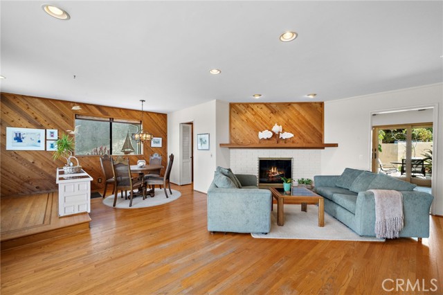 318 Avenida Santa Margarita, San Clemente CA: https://media.crmls.org/medias/a5249141-addd-4417-8915-6fab8e5fba43.jpg
