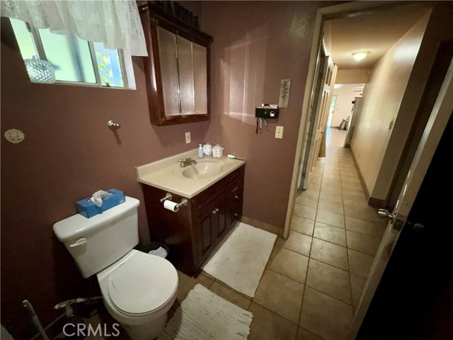 Detail Gallery Image 9 of 13 For 180 E 67th St, Long Beach,  CA 90805 - 2 Beds | 1 Baths