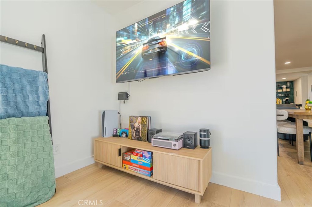 MLS #SB25191547 image #30