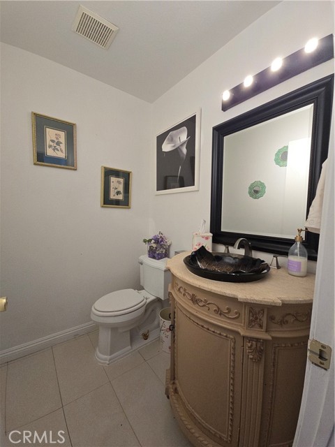 5034 Marseilles Court, Palmdale CA: https://media.crmls.org/medias/a52719cc-a531-4bbb-9c18-99f3a5a55267.jpg