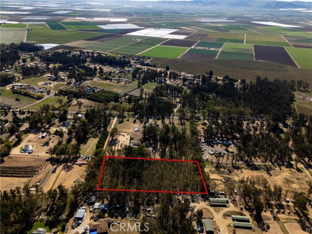 Detail Gallery Image 8 of 10 For 1350 Ohio Way, Nipomo,  CA 93444 - – Beds | – Baths