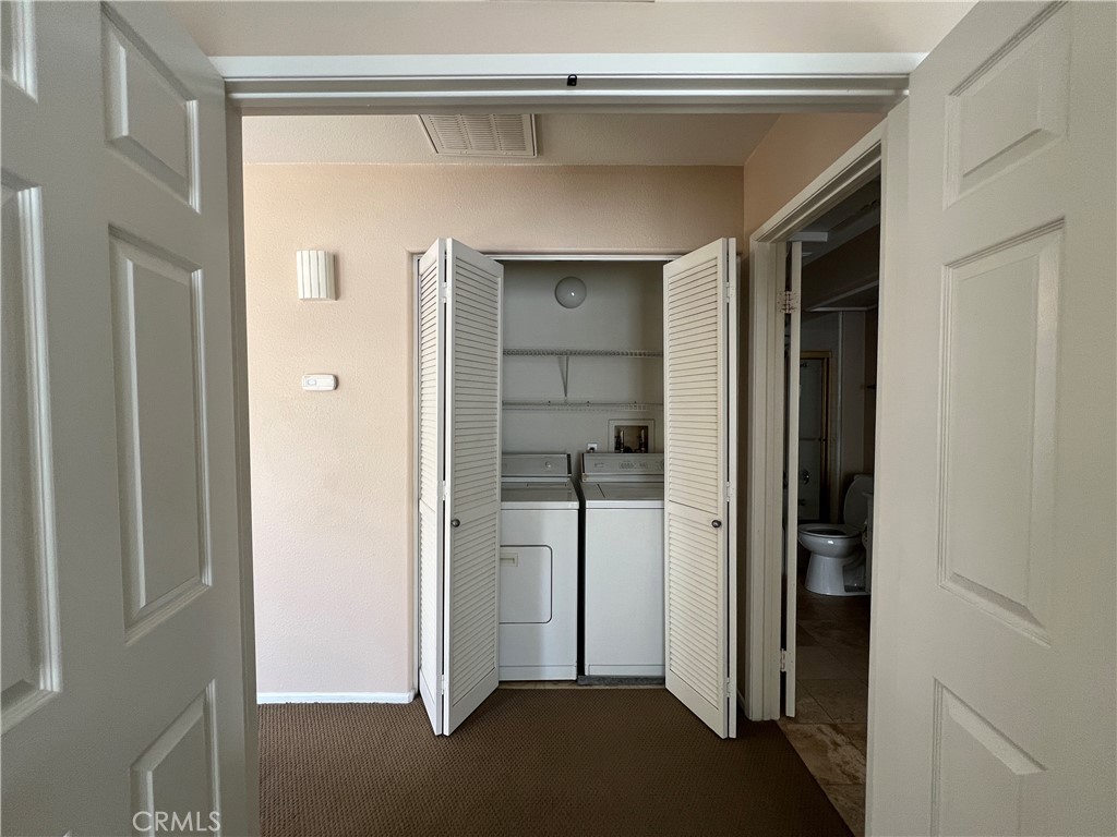 https://media.crmls.org/medias/a527abd4-3b4e-49d0-9497-9d3f36e30491.jpg?preset=X-Large