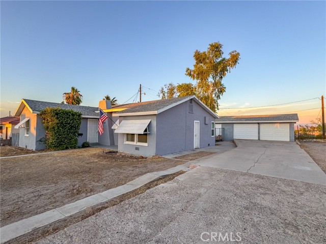 Detail Gallery Image 1 of 1 For 1023 Bailey Ave, Needles,  CA 92363 - 3 Beds | 2 Baths